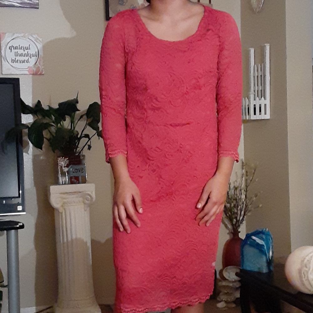 Jessica Simpson maternity dress